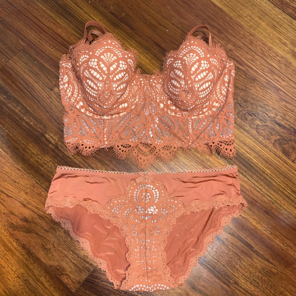 VS Long Line Bra and Matching Panty